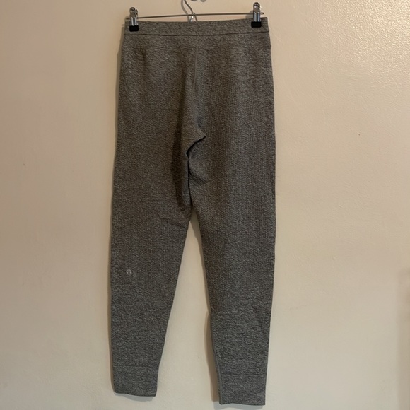 Lululemon Athletica Engineered Warmth Joggers | Size 4 | Gray & Sage - Picture 12 of 13